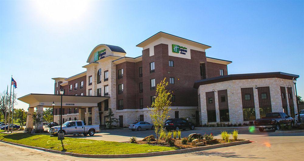 Holiday Inn Express Hotel And Suites Duncan, An Ihg Hotel Exterior photo